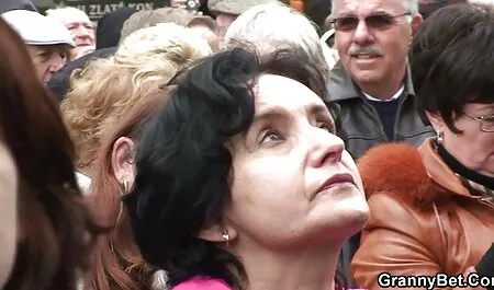 Marina vecchie troie inculate Bondage (2002)