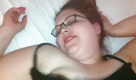 Clip VIP d'oro scopata e legata. vecchie mature troie Parte 5.