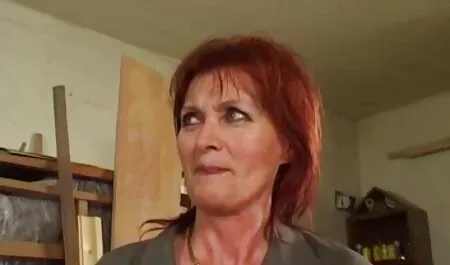 Procace Milf bendato porno nonne puttane