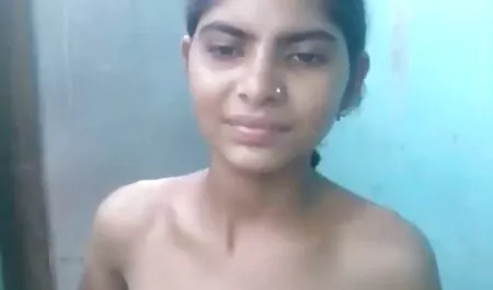 Marina-inutile vecchie troie xxx figa