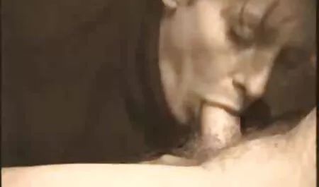 Calda filippina Mia Li legato vecchie italiane porche duro