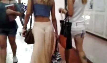 Iris Rose video nonne troie in un vicolo cieco