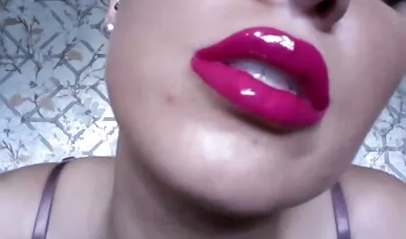 SI-prima volta nonne porche porn orgasmo su una sedia in schiavitù