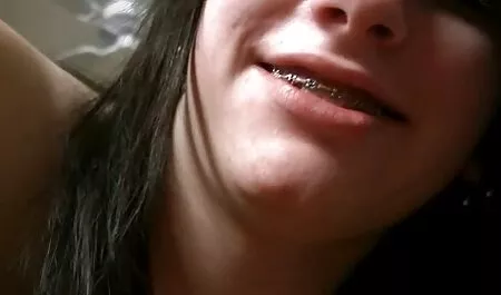 Ashley Fires-impara video porno vecchie puttane il suo posto