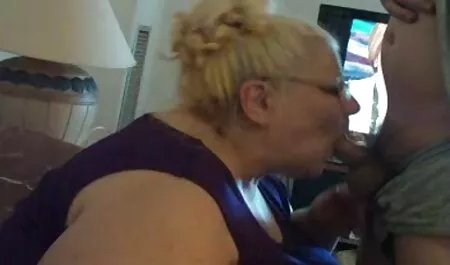 BDSM Non-Stop, Categoria vecchie zoccole 5